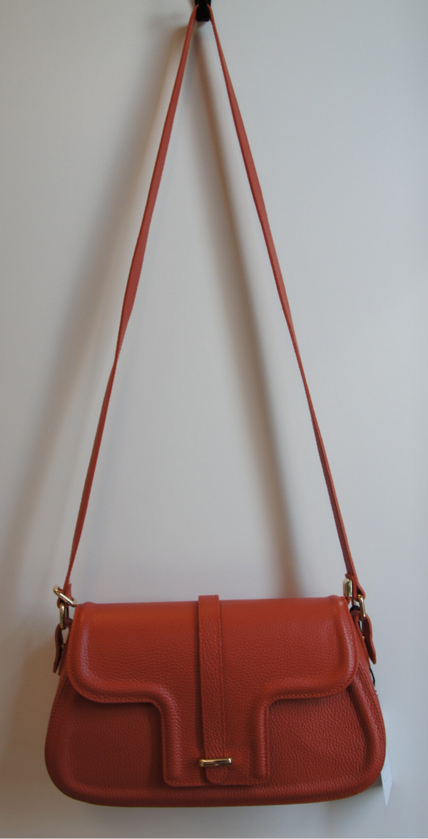 Lina Locchi / 612.40