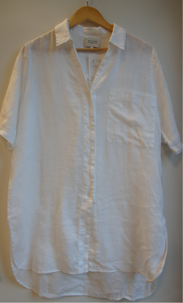 Second Female blouse maat m / 165.130