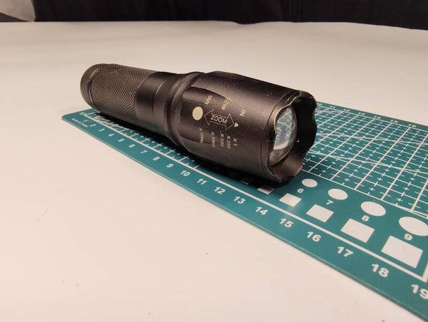Push Torch with Zoom (USED) (GOOD CONDITION)