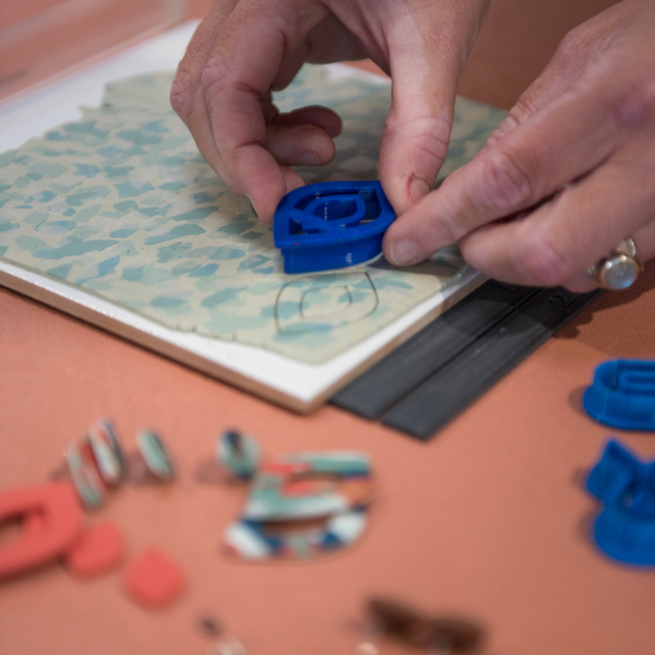 Workshop te LIER - maak je eigen oorbellen met polymeer klei