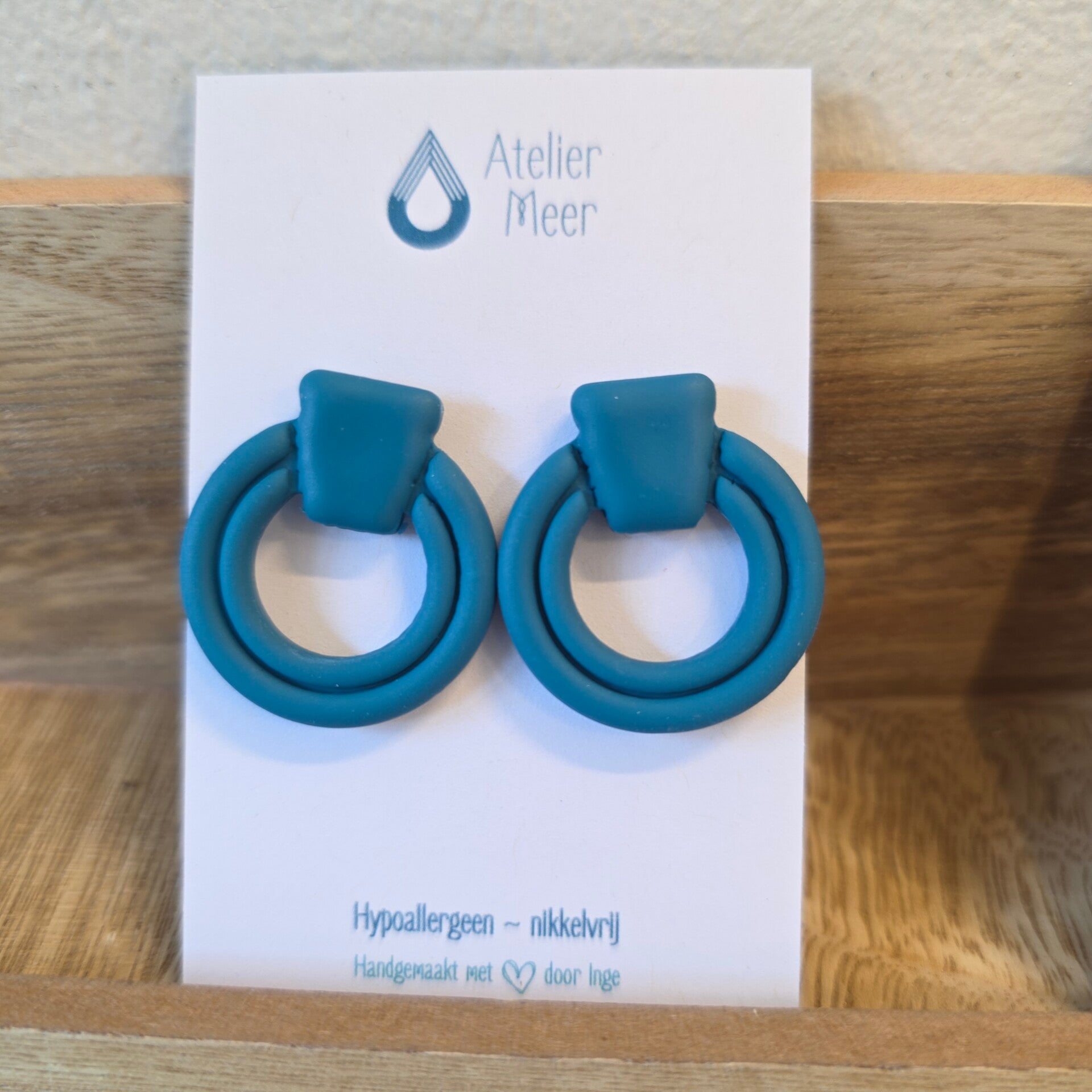 Ada oorstekers ~ petrol blauw