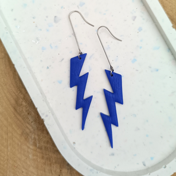 Blixt oorbellen | kobaltblauwe bliksem oorhangers