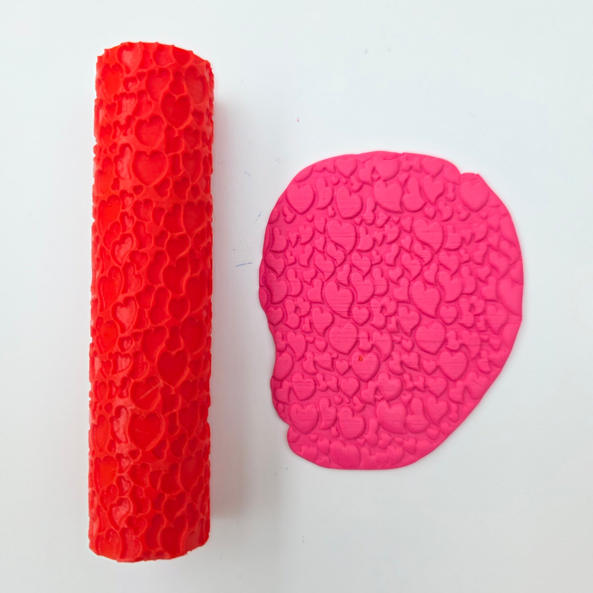 Roller met diverse hartjes ~ reliëf roller voor polymeerklei