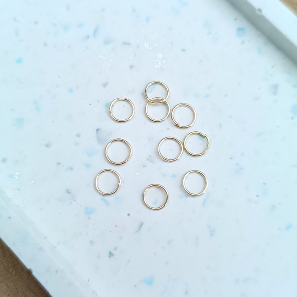 jumpring 7mm licht goudkleurig | gesloten splitring