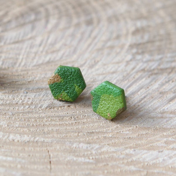 Tindra studs ~ walk in the woods