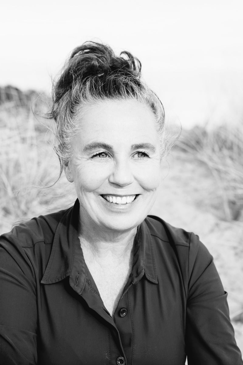 Fotov an een kop koffie met een hartje. Een warm welkom voor iedereen om vrijblijvend een afspraak te maken voor een kennismakingsgesprek op het gebied van projectondersteuning of coaching in de omgeving van Arnhem Gelderland.