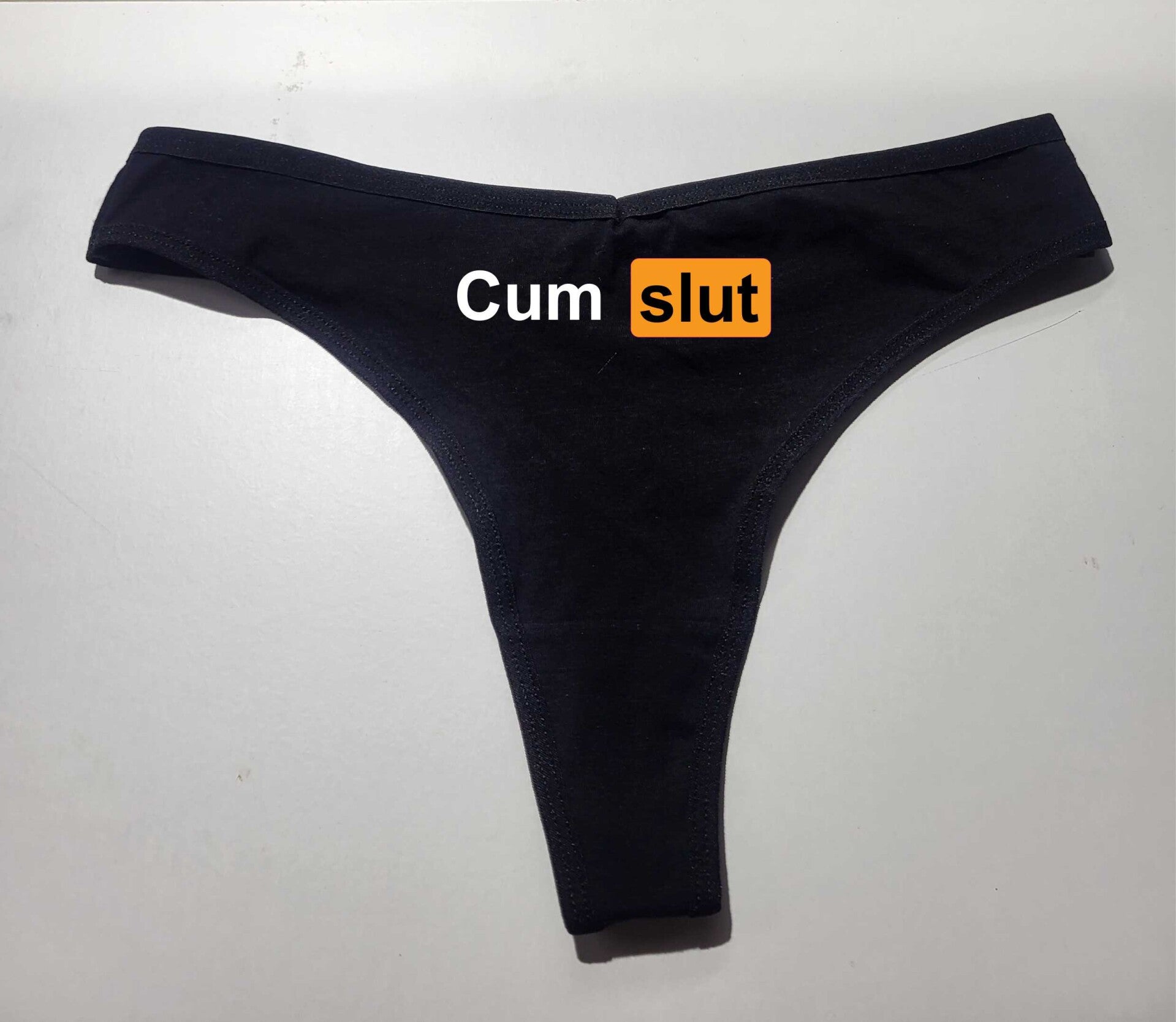 Cum Stringit