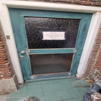 1000042341-standard.jpg