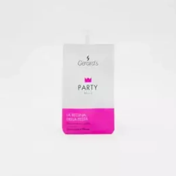 Party Mood Mask - The queen of the party