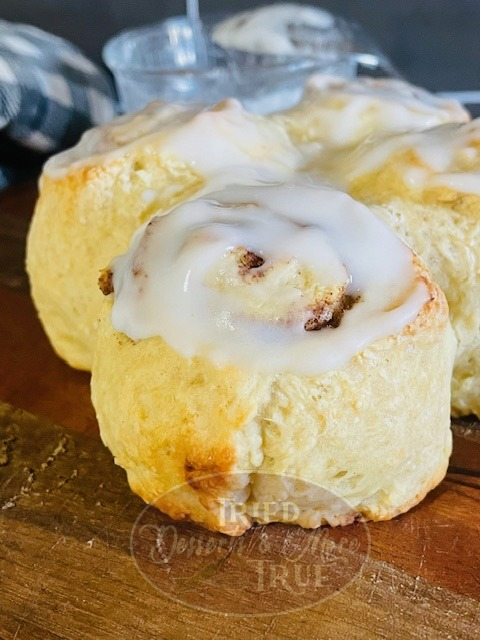 Small Batch Cinnamon Rolls / Bars, Balls, Muffins & Rolls / RECIPES | dontweightup