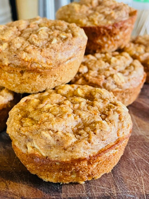 Healthier Carrot Cake Oat Muffins / Bars, Balls, Muffins & Rolls / RECIPES | dontweightup