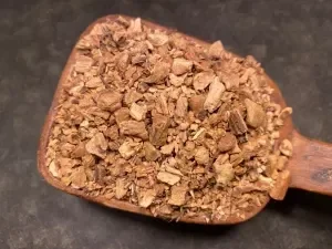 Snapskrydda Gentiana rot, till 70-75cl