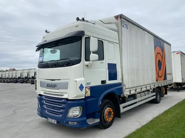 DAF XF 105 460