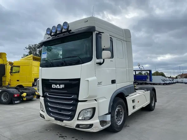 DAF XF 105 460