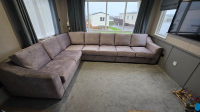 BENZ corner sofa front view