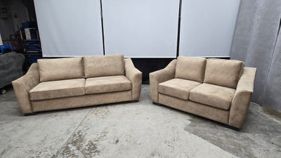 BENZ upholstered sofa set detail