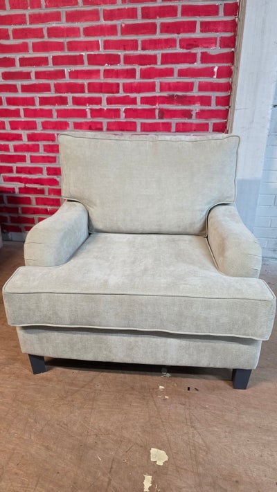 WILSON furniture detail
