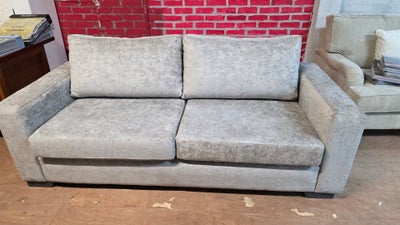 LENNON sofa front view