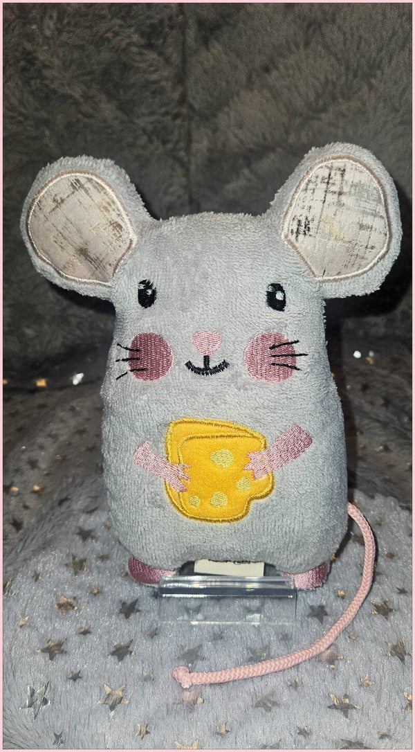 Peluche Souris et son fromage