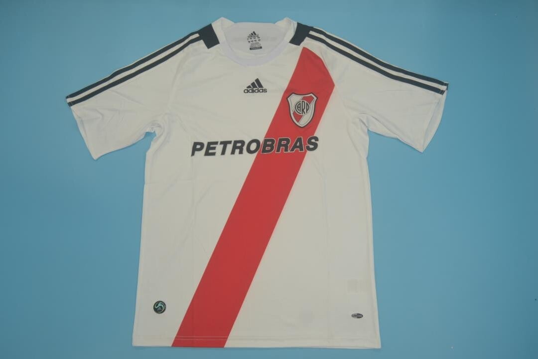 River Plate 08-09