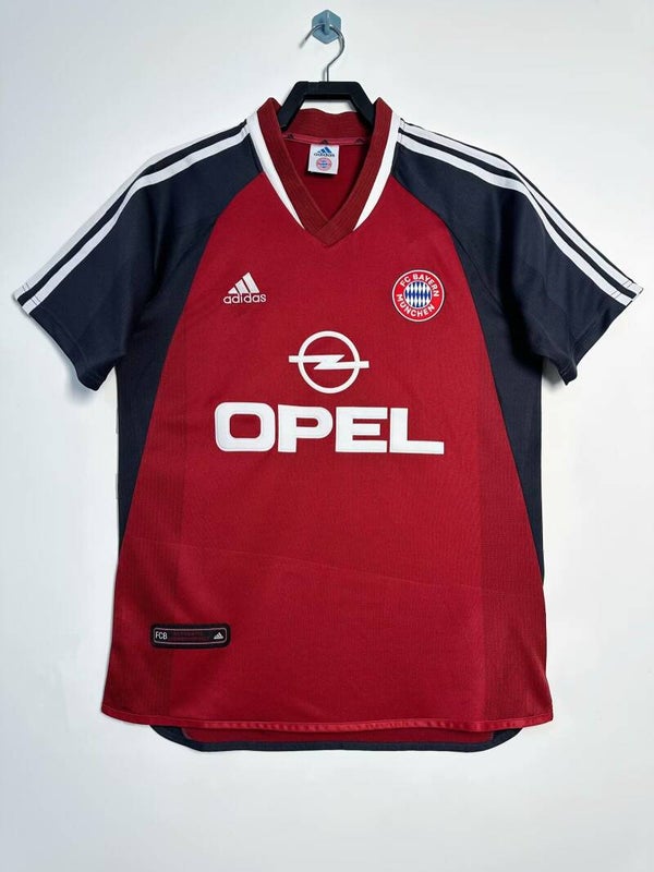 Bayern Munich 01-02