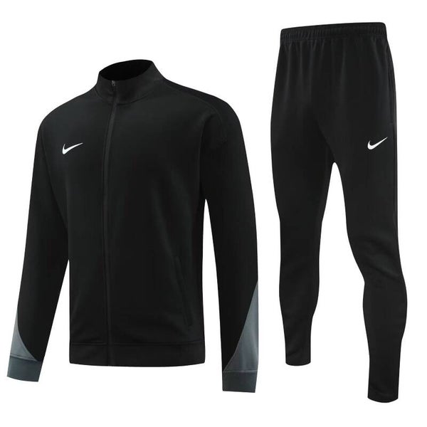 Chandal Paseo Nike