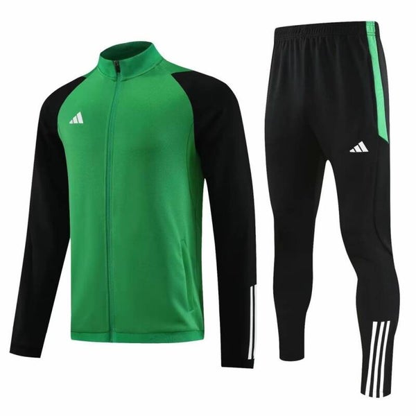Chandal Paseo Adidas