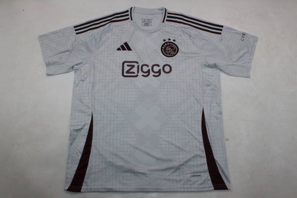Ajax Amsterdam 3