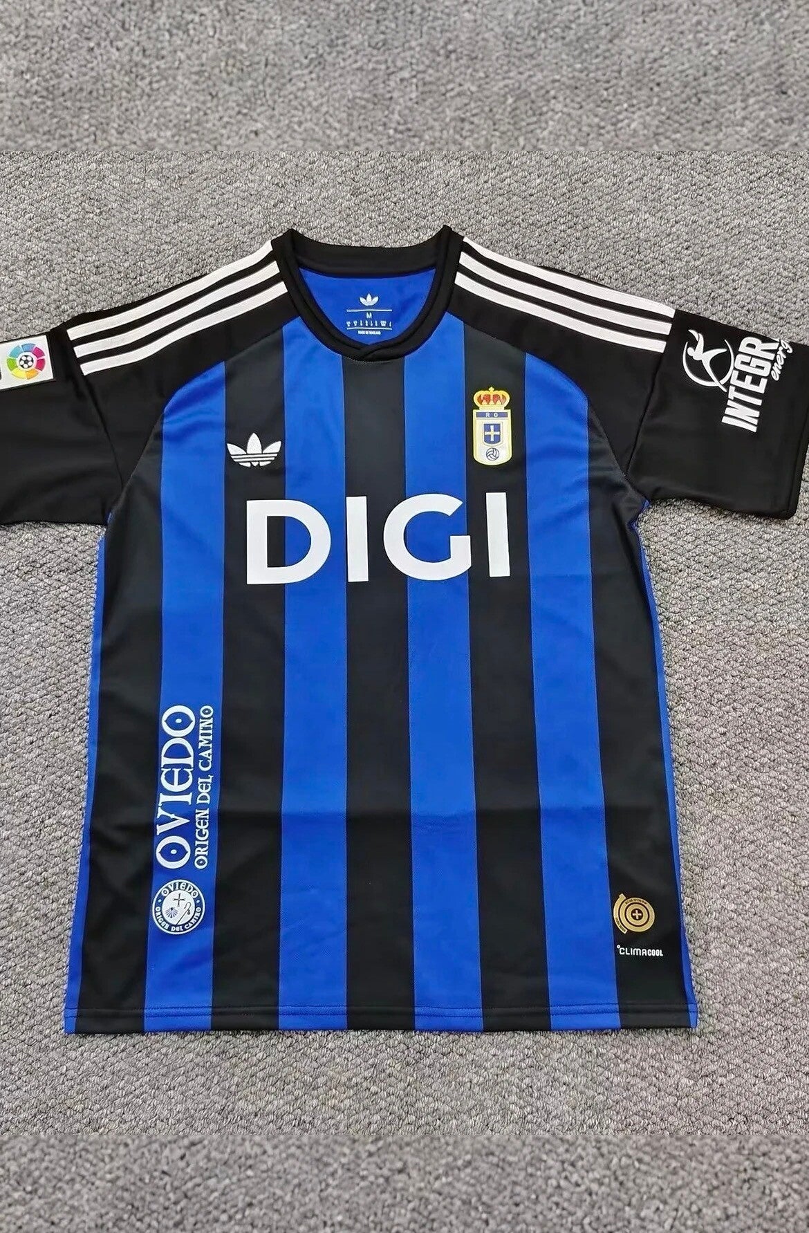 Real Oviedo 6