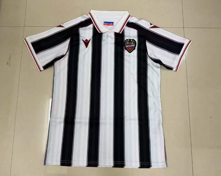 Levante UD 2 +