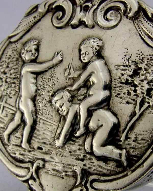SUPERB CAST GERMAN HANAU SOLID SILVER CHERUBS BOYS PLAYING BOX c1900 ANTIQUE