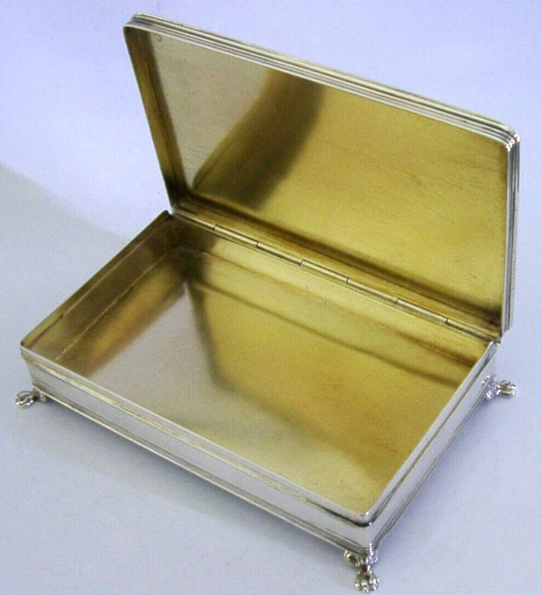 DUTCH 216g SOLID SILVER 1635 SCHOOL SCENE TABLE CIGAR BOX 1900 ANTIQUE VICTORIAN