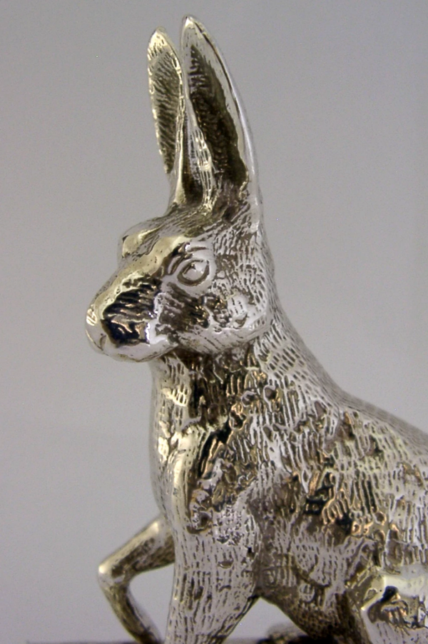 QUALITY LARGE ENGLISH SILVER PLATED HARE FIGURE c1920s ANIMAL 446g DESK PIECE
