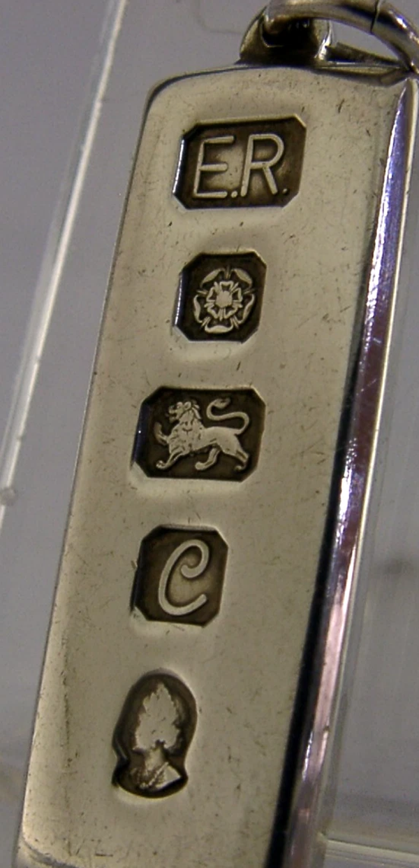 ENGLISH SOLID STERLING SILVER INGOT PENDANT BAR 1977 BIRMINGHAM 18g