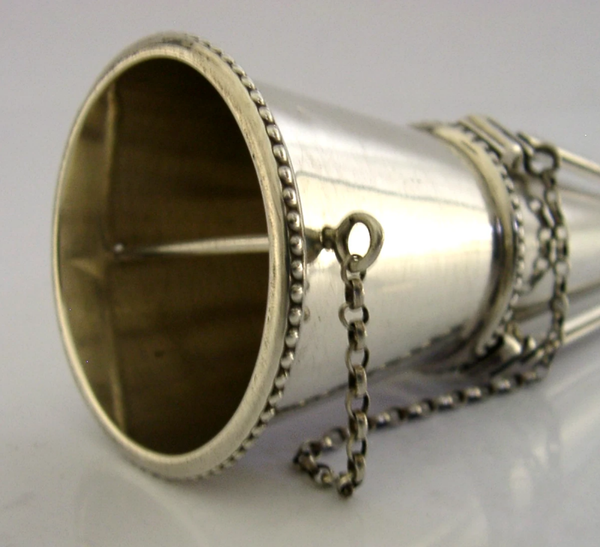 BEAUTIFUL ENGLISH STERLING SILVER TUSSIE MUSSIE WEDDING FLOWER HOLDER 1993