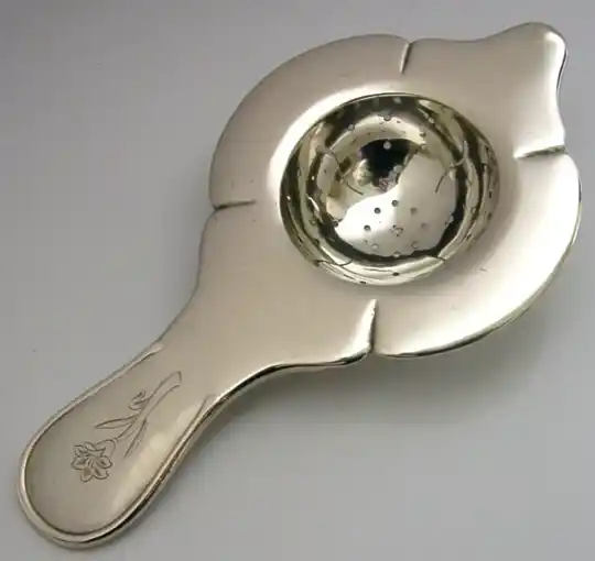 STYLISH HEAVY DANISH ART DECO SOLID SILVER TEA STRAINER 1939 ANTIQUE 72g