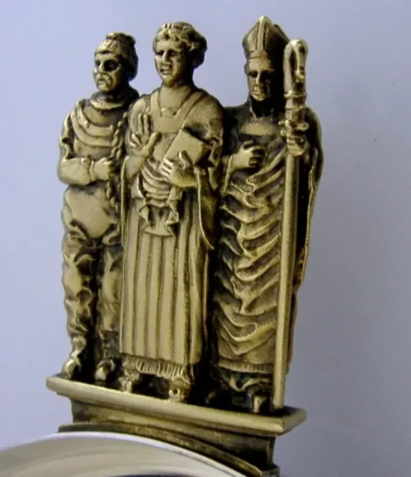 AURUM 214g STERLING SILVER WINCHESTER CATHEDRAL BOWL 1979 AURUM HECTOR MILLER