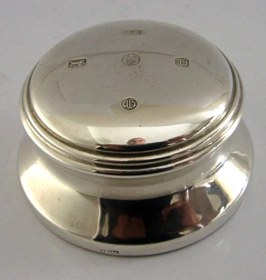 STYLISH ENGLISH STERLING SILVER PAPERWEIGHT 2012 DESK ITEM 150g