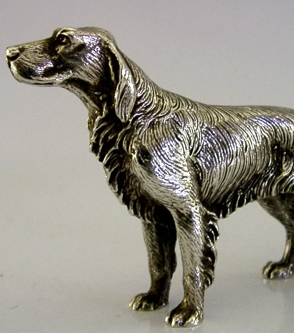 QUALITY ENGLISH SILVER PLATED RETIEVER GUN DOG DESK FIGURE c1950s ANIMAL 306g