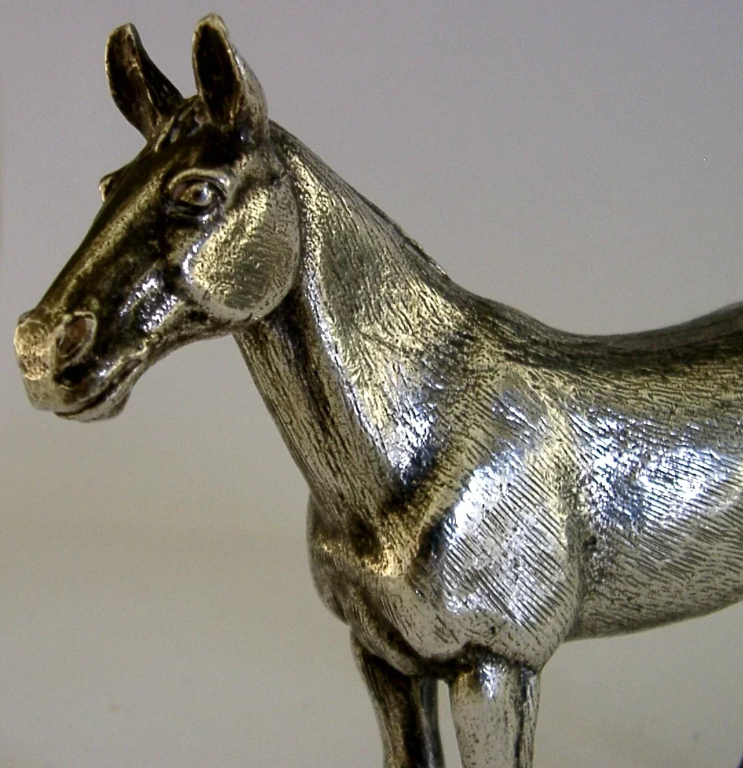 GOOD SIZE QUALITY ENGLISH SILVER PLATED HORSE FIGURE c1950s ANIMAL 772g