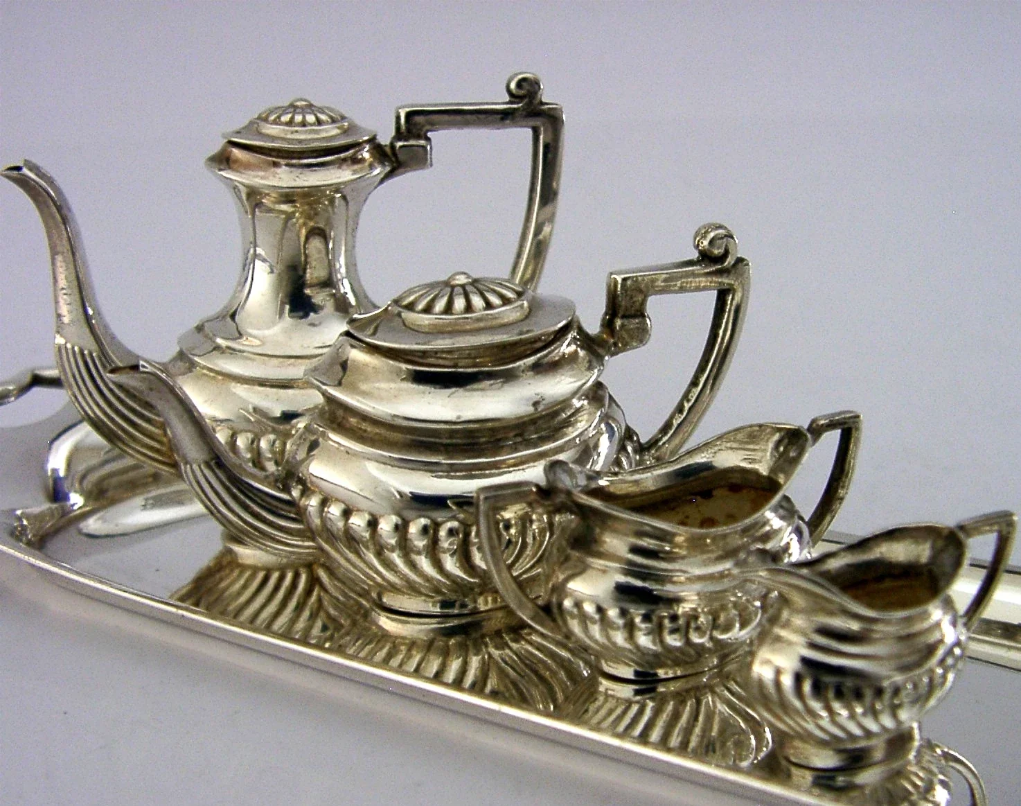 NOVELTY ENGLISH SOLID STERLING SILVER MINIATURE DOLLS HOUSE TEA SET 1969