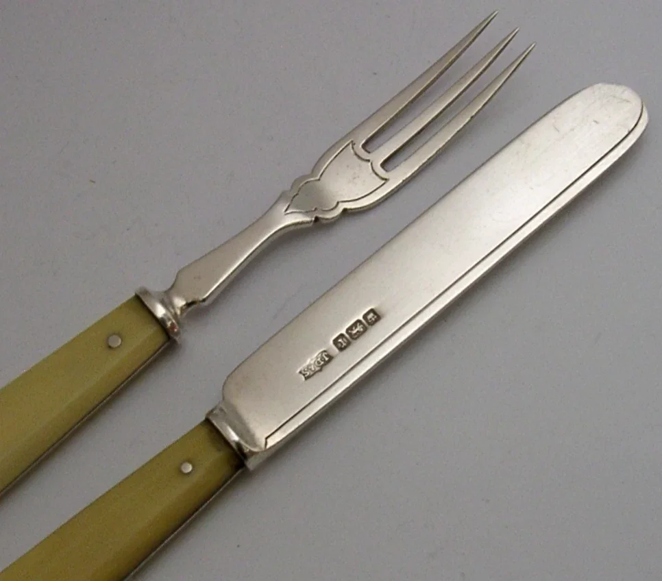 PRETTY SOLID STERLING SILVER CHILDS CUTLERY SET 1909 ENGLISH ANTIQUES