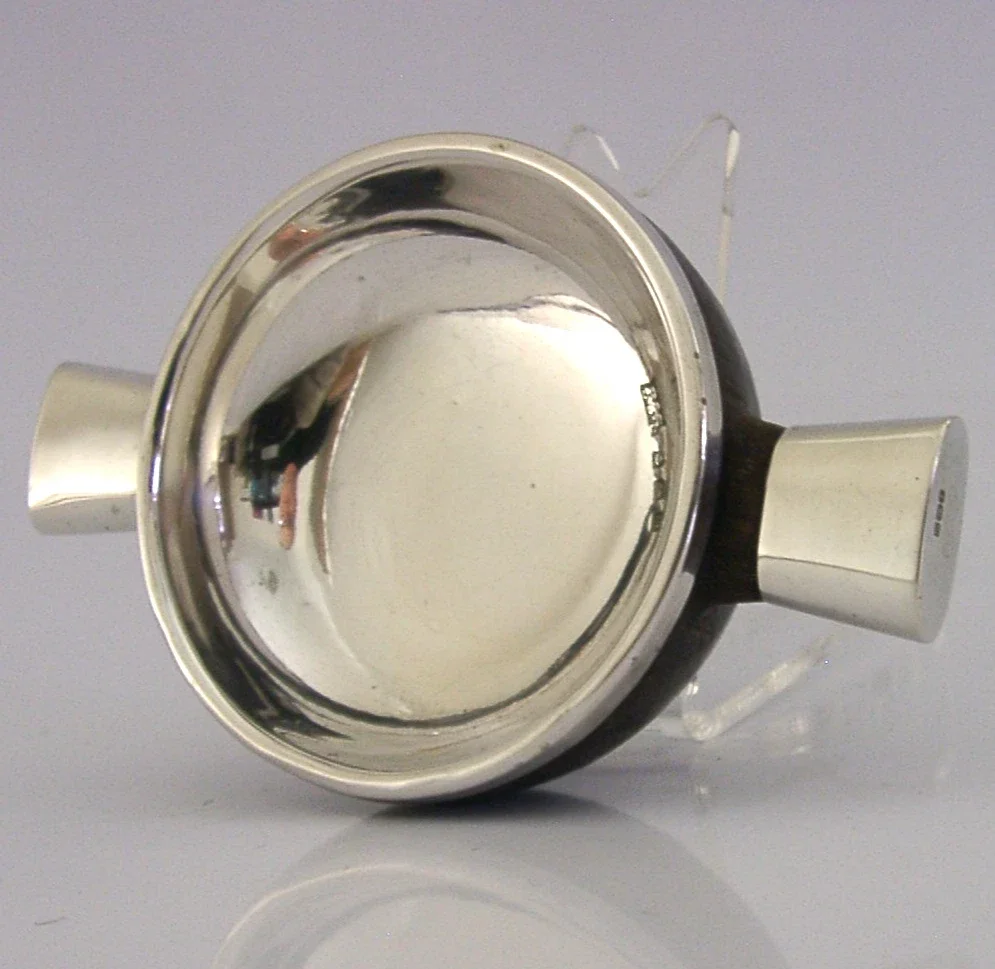 SUPERB STERLING SILVER & WOOD WHISKY QUAICH CUP 1911 ANTIQUE