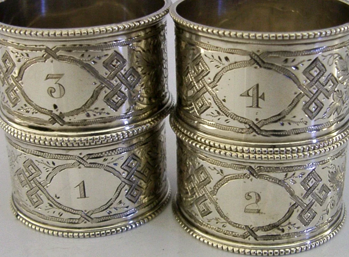 SUPERB 4 ENGLISH EDWARDIAN STERLING SILVER 102g NUMBERED NAPKIN RINGS 1903-1906