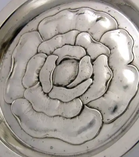 PRETTY AMERICAN SOLID STERLING SILVER FLOWER PIN DISH c1920 ANTIQUE