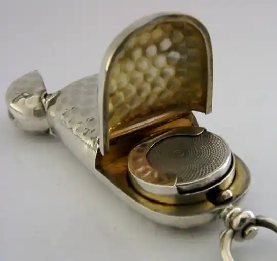 RARE STERLING SILVER COMBINATION SOVEREIGN / VESTA CASE 1897 ENLISH ANTIQUE