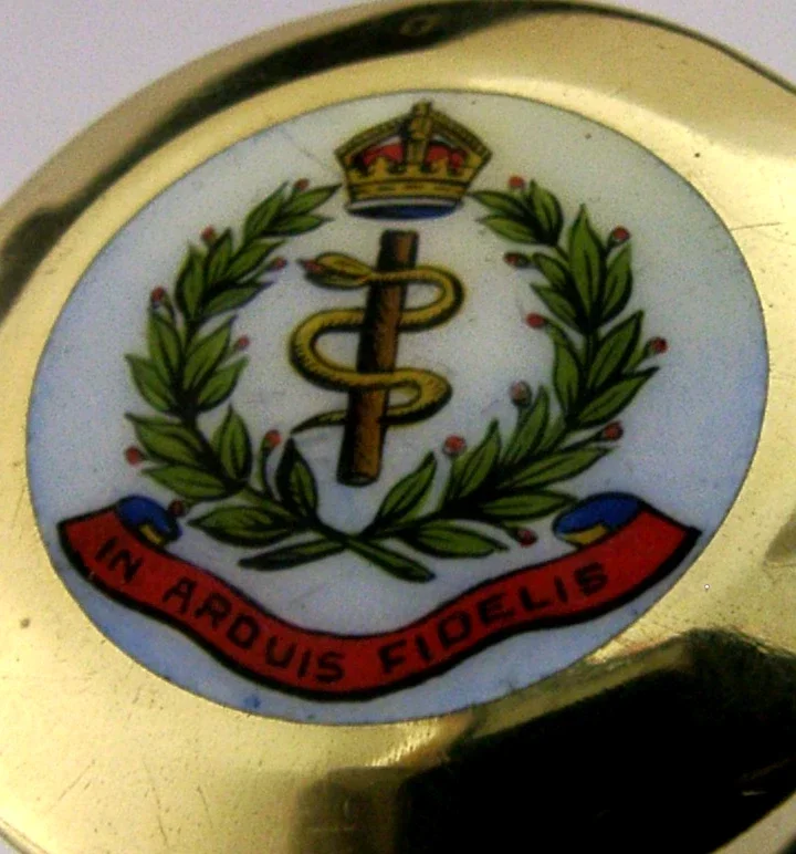 RARE STERLING SILVER GILT ENAMEL ROYAL ARMY MEDICAL CORPS BOX 1910 ANTIQUE
