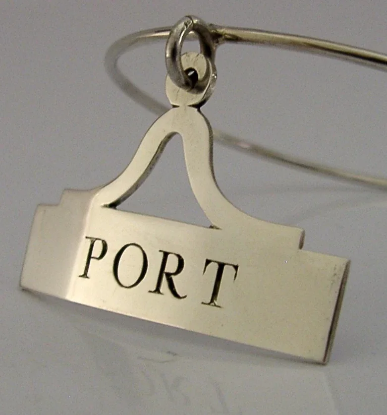 STERLING SILVER PORT DECANTER BOTTLE COLLAR RING LABEL LEWES 1987 BARWARE 15g