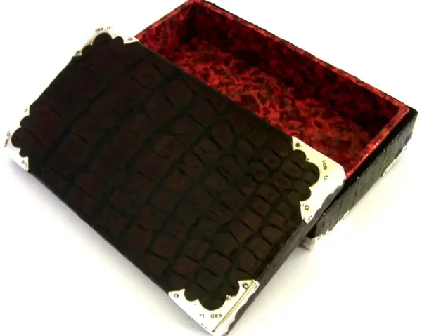 VICTORIAN CROCODILE SKIN LEATHER STERLING SILVER TABLE CIGAR JEWELLERY BOX 1884