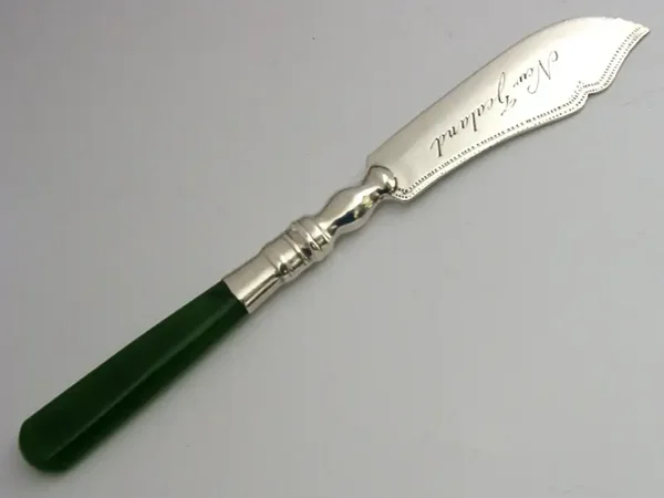 NEW ZEALAND JADE STERLING SILVER BUTTER SPREADER c1910 ANTIQUE CUTLERY
